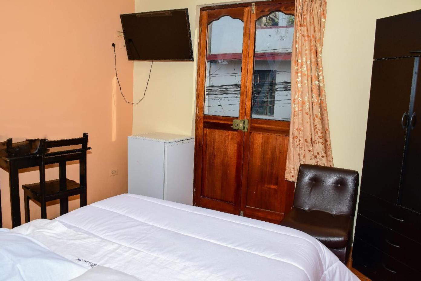 איאקוצ'ו Hotel Santa Ana מראה חיצוני תמונה